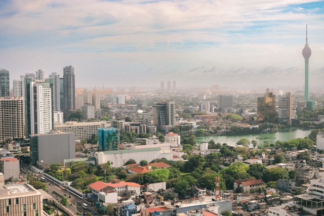 Colombo City / Shopping / Depart from Sri Lanka