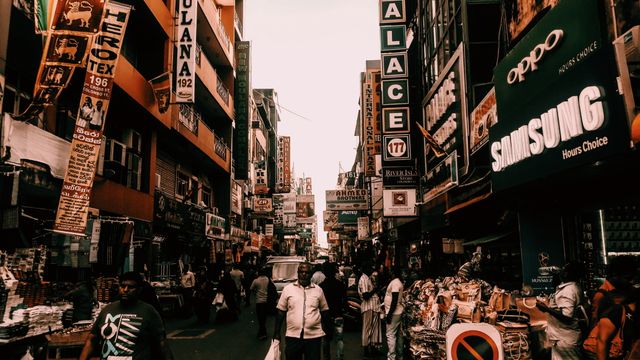 Shopping in Colombo
